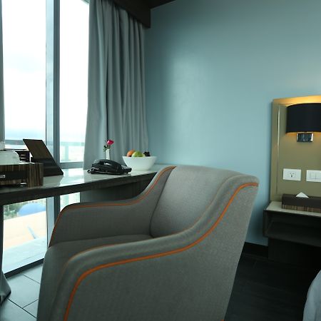 Belmont Hotel Manila - Multiple Use Hotel Pasay Exterior foto